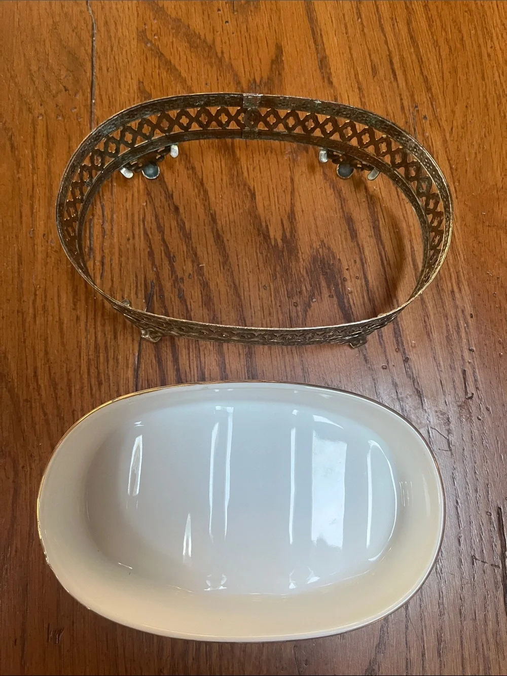 Vintage Ornate and Gold-Trim Porcelain soap dish